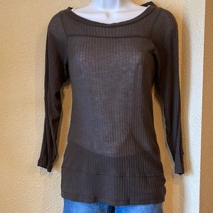 4/$20- Marc By Marc Jacobs - Brown 3/4 Sleeve Ribbed Top- Size XS